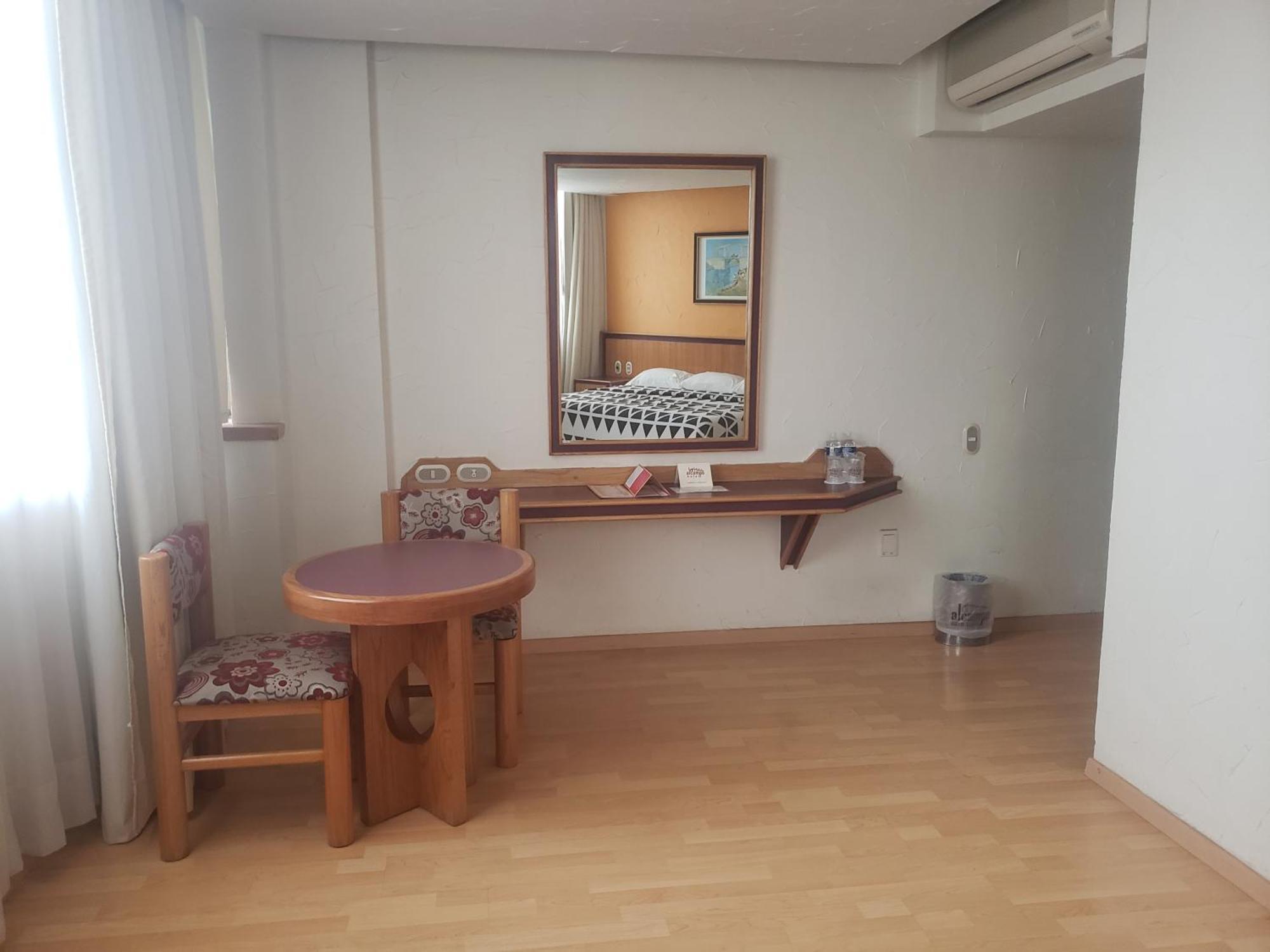 Hotel Alcampo Miranda Habitación foto